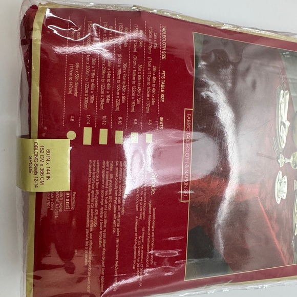 NWT Spode Crimson Dining Set 60 x 144 includes 12 napkins - Picture 4 of 4